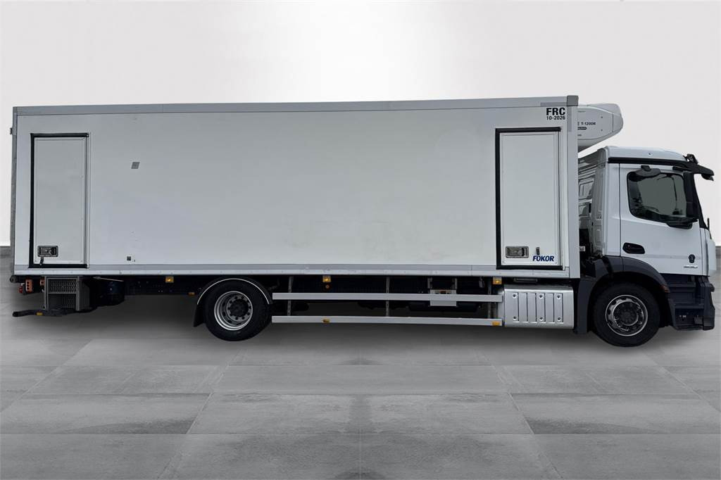Mercedes-Benz Actros 5 1830L nR 4x2 FRC 10/2026 - Isotermiska lastbil: bild 4 Mercedes-Benz Actros 5 1830L nR 4x2 FRC 10/2026 - Isotermiska lastbil: bild 4