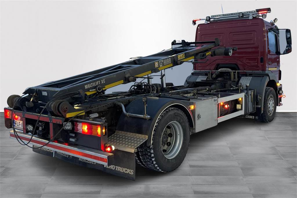 Mercedes-Benz Axor R 1833L - Lastbil med kabelsystem: bild 5 Mercedes-Benz Axor R 1833L - Lastbil med kabelsystem: bild 5