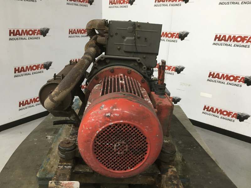 Deutz BF4L1011F FOR PARTS - Byggmaskiner: bild 3 Deutz BF4L1011F FOR PARTS - Byggmaskiner: bild 3