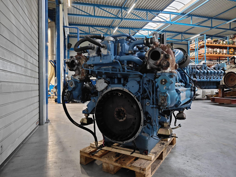 MTU 8V2000 USED - Byggmaskiner: bild 1 MTU 8V2000 USED - Byggmaskiner: bild 1