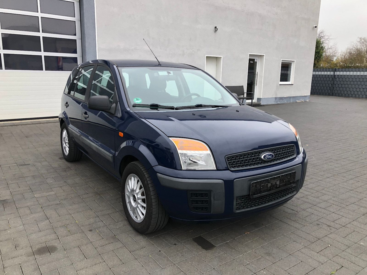 Ford Fusion Viva 1.4i LPG Gasanlage, Klima - Personbil: bild 1 Ford Fusion Viva 1.4i LPG Gasanlage, Klima - Personbil: bild 1