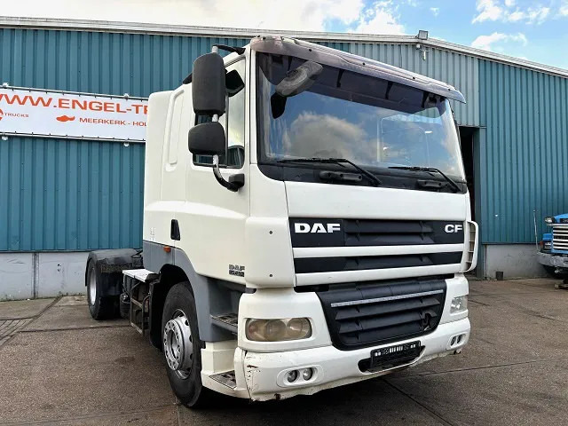 DAF CF 85.410 4x2 SLEEPERCAB (ZF16 MANUAL GEARBOX / EURO 5 / AIRCONDITIONING) - Dragbil: bild 2 DAF CF 85.410 4x2 SLEEPERCAB (ZF16 MANUAL GEARBOX / EURO 5 / AIRCONDITIONING) - Dragbil: bild 2