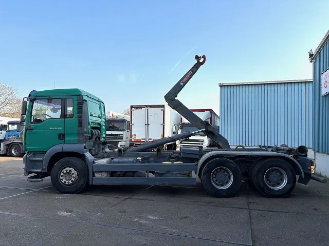 MAN TGA 26.360BB 6x4 FULL STEEL MULTILIFT HOOK-ARM (ZF16 MANUAL GEARBOX / FULL STEEL SUSPENSION / REDUCTION AXLES / AIRCONDITIONING) - Lastväxlare lastbil: bild 5 MAN TGA 26.360BB 6x4 FULL STEEL MULTILIFT HOOK-ARM (ZF16 MANUAL GEARBOX / FULL STEEL SUSPENSION / REDUCTION AXLES / AIRCONDITIONING) - Lastväxlare lastbil: bild 5