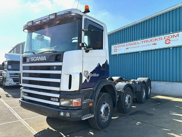 Scania R124-420 C 8x4 FULL STEEL CHASSIS (EURO 3 / FULL STEEL SUSPENSION / REDUCTION AXLES / GRS900 GEARBOX) - Chassi lastbil: bild 1 Scania R124-420 C 8x4 FULL STEEL CHASSIS (EURO 3 / FULL STEEL SUSPENSION / REDUCTION AXLES / GRS900 GEARBOX) - Chassi lastbil: bild 1