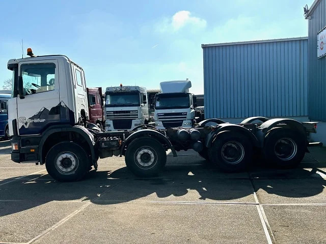 Scania R124-420 C 8x4 FULL STEEL CHASSIS (EURO 3 / FULL STEEL SUSPENSION / REDUCTION AXLES / GRS900 GEARBOX) - Chassi lastbil: bild 4 Scania R124-420 C 8x4 FULL STEEL CHASSIS (EURO 3 / FULL STEEL SUSPENSION / REDUCTION AXLES / GRS900 GEARBOX) - Chassi lastbil: bild 4