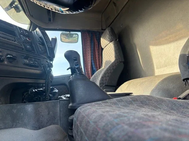 Tippbil lastbil Volvo FH 12.420 8x4 FULL STEEL KIPPER (12+2 GEARS MANUAL GEARBOX / FULL STEEL SUSPENSION / REDUCTION AXLES / VEB-ENGINE BRAKE): bild 13