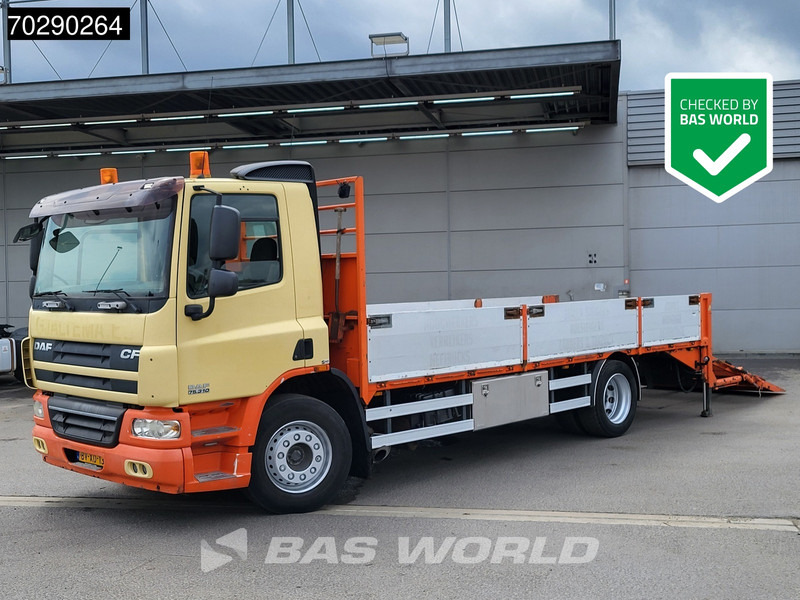 DAF CF75.310 4X2 19tons NL-Truck machine transporter Hydraulic Ramp Automatic Euro 4 - Biltransportbil lastbil: bild 1 DAF CF75.310 4X2 19tons NL-Truck machine transporter Hydraulic Ramp Automatic Euro 4 - Biltransportbil lastbil: bild 1