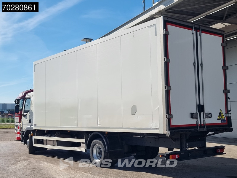 DAF LF 260 4X2 Carrier Xarios 600 cooler Manual ACC Euro 6 - Kylbil lastbil: bild 2 DAF LF 260 4X2 Carrier Xarios 600 cooler Manual ACC Euro 6 - Kylbil lastbil: bild 2