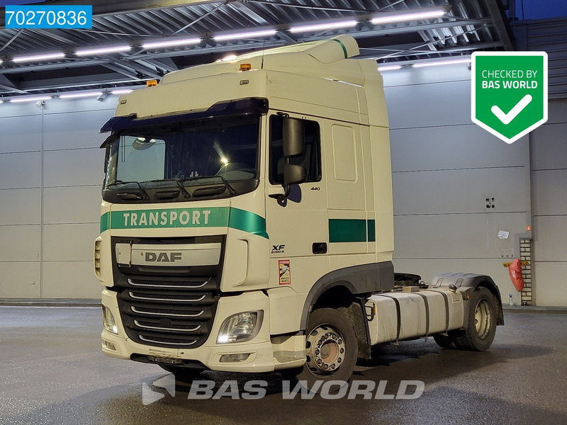 DAF XF 440 XF 4X2 SC Mega Hebesattel Euro 6 - Dragbil: bild 1 DAF XF 440 XF 4X2 SC Mega Hebesattel Euro 6 - Dragbil: bild 1
