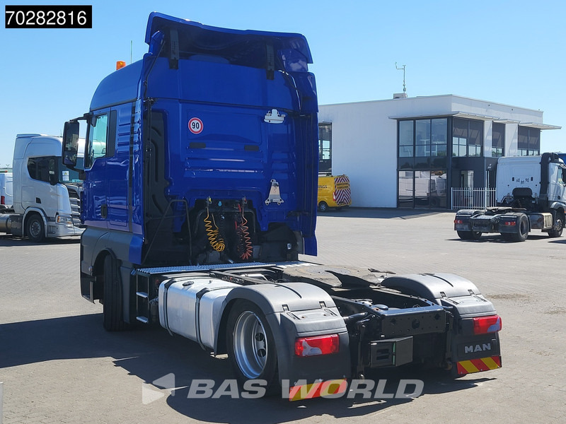 MAN TGX 18.460 4X2 XLX Mega Retarder 2x Tanks Standklima - Dragbil: bild 2 MAN TGX 18.460 4X2 XLX Mega Retarder 2x Tanks Standklima - Dragbil: bild 2