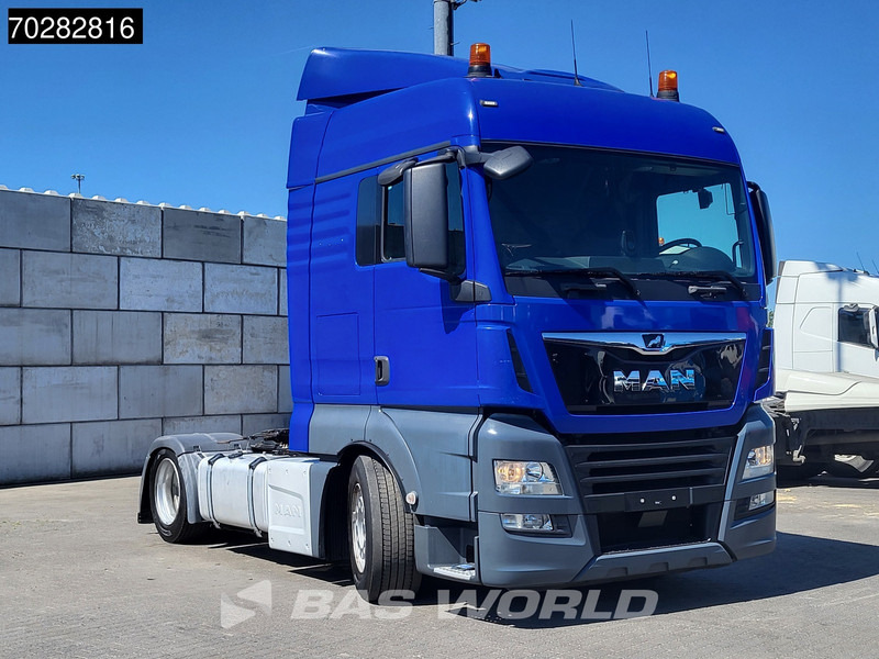MAN TGX 18.460 4X2 XLX Mega Retarder 2x Tanks Standklima - Dragbil: bild 3 MAN TGX 18.460 4X2 XLX Mega Retarder 2x Tanks Standklima - Dragbil: bild 3