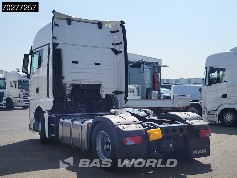 MAN TGX 18.520 4X2 NEW! GX Retarder 2x Tanks Standklima ACC - Dragbil: bild 2 MAN TGX 18.520 4X2 NEW! GX Retarder 2x Tanks Standklima ACC - Dragbil: bild 2