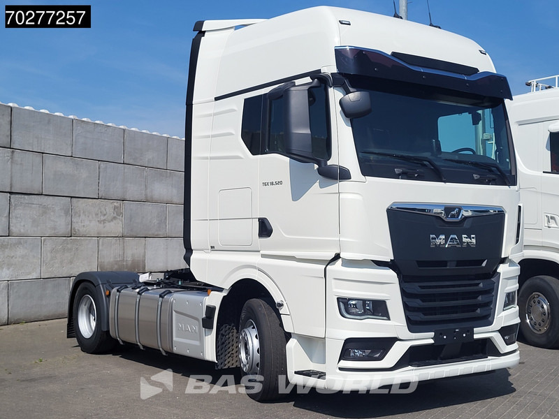 MAN TGX 18.520 4X2 NEW! GX Retarder 2x Tanks Standklima ACC - Dragbil: bild 3 MAN TGX 18.520 4X2 NEW! GX Retarder 2x Tanks Standklima ACC - Dragbil: bild 3