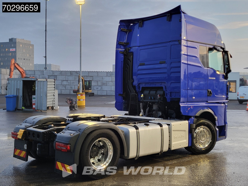 MAN TGX 18.580 4X2 Good Tyres! GX Retarder 2xTanks DynamicSteering Standairco Alcoa's Navi ACC LED Euro 6 - Dragbil: bild 5 MAN TGX 18.580 4X2 Good Tyres! GX Retarder 2xTanks DynamicSteering Standairco Alcoa's Navi ACC LED Euro 6 - Dragbil: bild 5