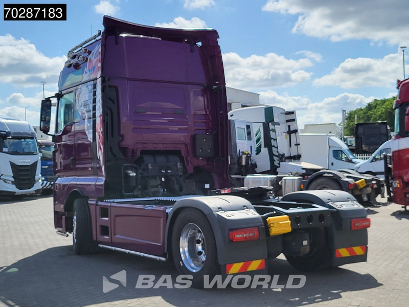 MAN TGX 18.580 4X2 XXL Retarder 2x Tanks Standklima Xenon ACC Navi - Dragbil: bild 2 MAN TGX 18.580 4X2 XXL Retarder 2x Tanks Standklima Xenon ACC Navi - Dragbil: bild 2