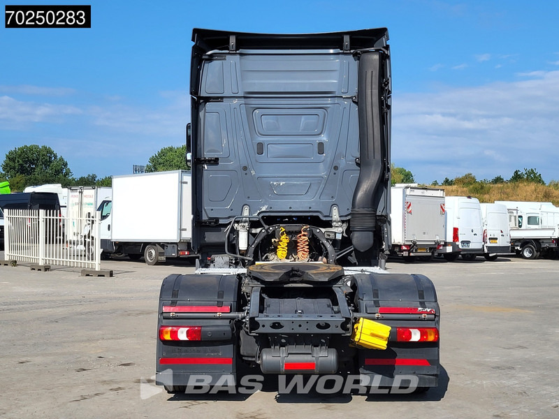 Mercedes-Benz Actros 1845 4X2 StreamSpace 2x Tanks - Dragbil: bild 3 Mercedes-Benz Actros 1845 4X2 StreamSpace 2x Tanks - Dragbil: bild 3