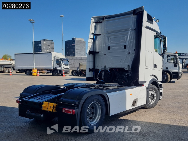 Mercedes-Benz Actros 1848 Actros 4X2 NEW! ProCabin-Big 2x Tanks Standklima Navi SmartTacho2 - Dragbil: bild 5 Mercedes-Benz Actros 1848 Actros 4X2 NEW! ProCabin-Big 2x Tanks Standklima Navi SmartTacho2 - Dragbil: bild 5