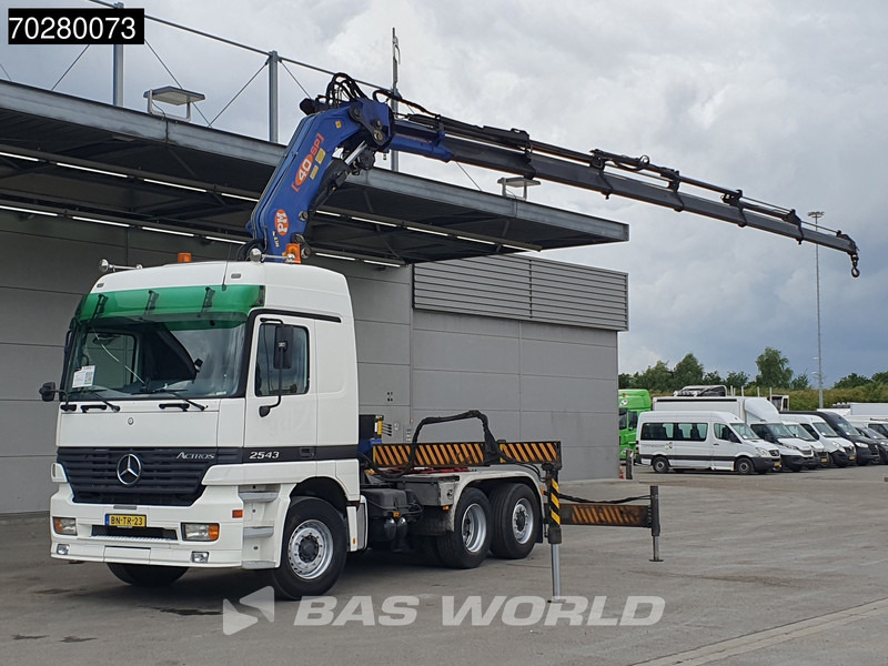 Mercedes-Benz Actros 2543 Actros 6X2 NL-Truck Liftachse 3-Pedals Kran PM 40 SP Euro 3 - Dragbil: bild 1 Mercedes-Benz Actros 2543 Actros 6X2 NL-Truck Liftachse 3-Pedals Kran PM 40 SP Euro 3 - Dragbil: bild 1