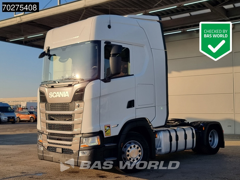 Scania S460 4X2 Retarder 2x Tanks - Dragbil: bild 1 Scania S460 4X2 Retarder 2x Tanks - Dragbil: bild 1