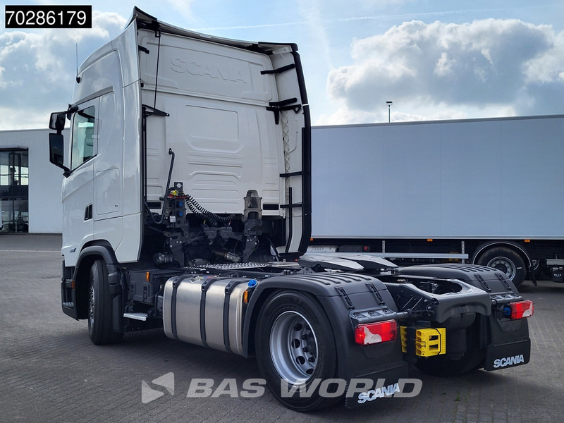 Scania S500 S 4X2 NEW! Retarder 2x Tanks Standklima ACC - Dragbil: bild 2 Scania S500 S 4X2 NEW! Retarder 2x Tanks Standklima ACC - Dragbil: bild 2