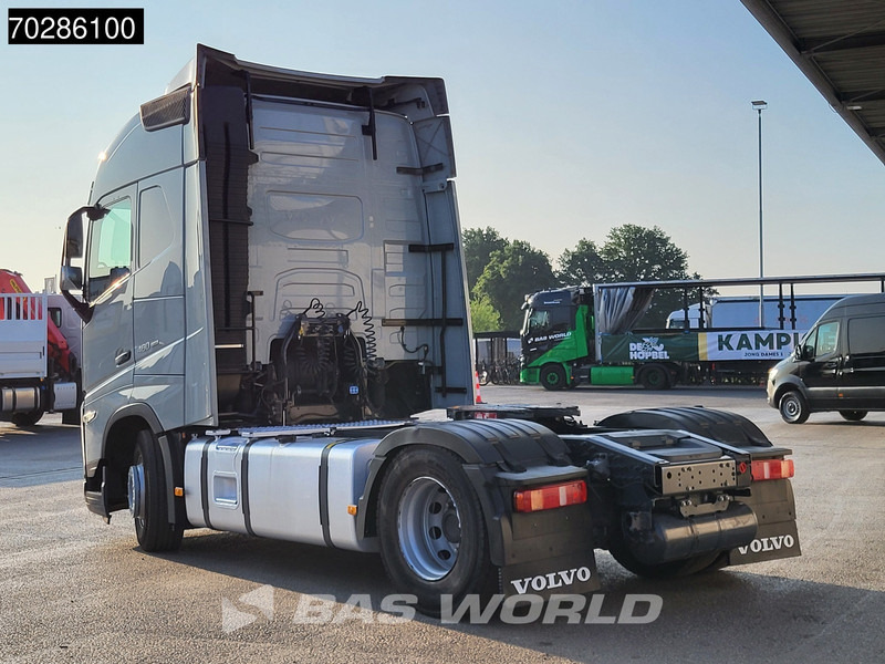 Volvo FH 460 FH 4X2 VEB+ LED 2xTanks ACC Euro 6 - Dragbil: bild 2 Volvo FH 460 FH 4X2 VEB+ LED 2xTanks ACC Euro 6 - Dragbil: bild 2