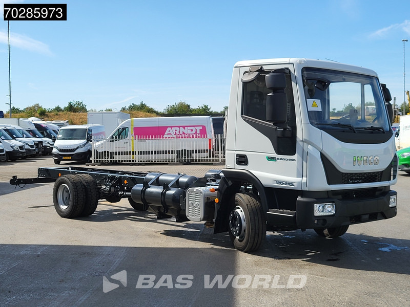 Iveco Eurocargo 120LE210 4X2 NEW 12 tons chassis 6x CNG Tanks Telma Retarder Manual Euro 6 - Chassi lastbil: bild 3 Iveco Eurocargo 120LE210 4X2 NEW 12 tons chassis 6x CNG Tanks Telma Retarder Manual Euro 6 - Chassi lastbil: bild 3