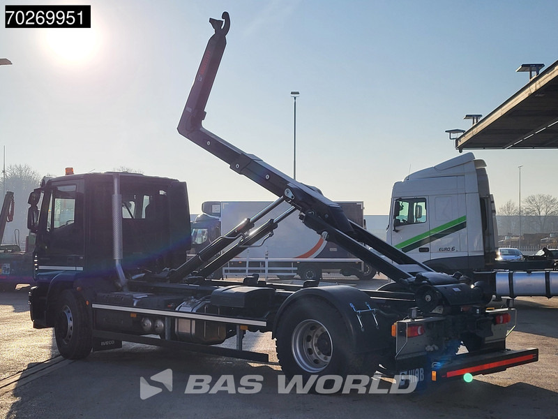Iveco Eurocargo 180E320 4X2 NEW! 14tons Hiab Multilift ULT14S51 ACC Euro 6 - Lastväxlare lastbil: bild 2 Iveco Eurocargo 180E320 4X2 NEW! 14tons Hiab Multilift ULT14S51 ACC Euro 6 - Lastväxlare lastbil: bild 2