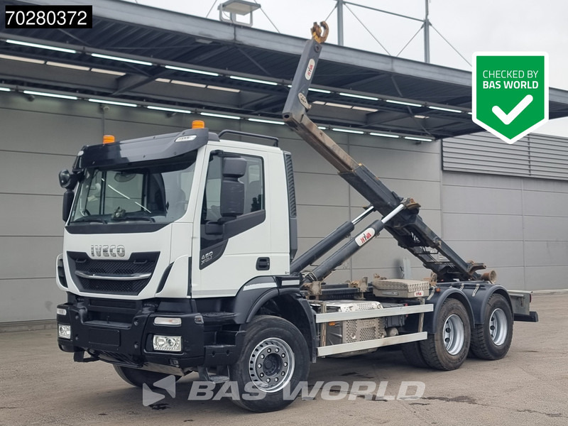 Iveco X-Way 460 6X4 20 Tons HYVA Hook Navi Euro 6 - Lastväxlare lastbil: bild 1 Iveco X-Way 460 6X4 20 Tons HYVA Hook Navi Euro 6 - Lastväxlare lastbil: bild 1