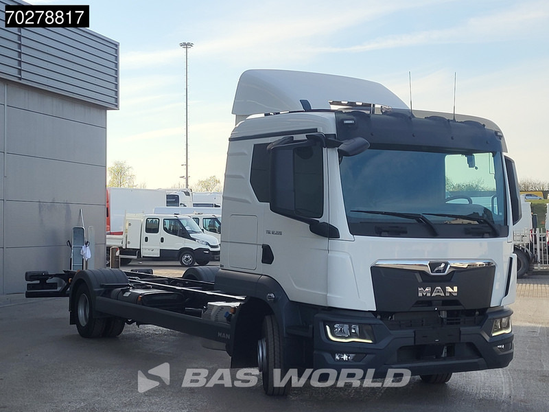 MAN TGL 12.220 4X2 NEW chassis rear air suspension Euro 5 - Chassi lastbil: bild 3 MAN TGL 12.220 4X2 NEW chassis rear air suspension Euro 5 - Chassi lastbil: bild 3