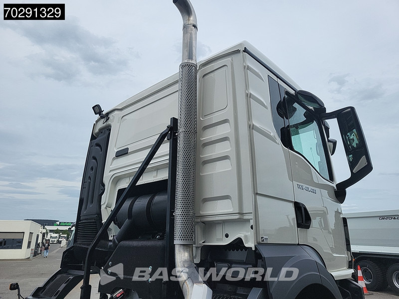 MAN TGS 40.400 6X4 NEW 6x4 chassis PTO Preparation Steelsuspension Big-Axle Automatic Euro 2 - Chassi lastbil: bild 3 MAN TGS 40.400 6X4 NEW 6x4 chassis PTO Preparation Steelsuspension Big-Axle Automatic Euro 2 - Chassi lastbil: bild 3