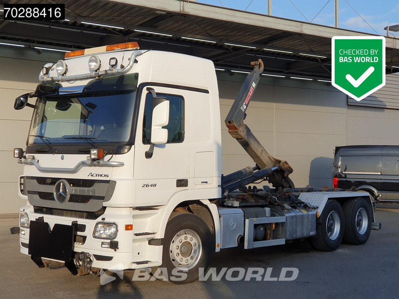 Mercedes-Benz Actros 2648 Actros 6X4 HIAB XR20SL56 Hooklift Big-Axle Automatic Euro 5 - Lastväxlare lastbil: bild 1 Mercedes-Benz Actros 2648 Actros 6X4 HIAB XR20SL56 Hooklift Big-Axle Automatic Euro 5 - Lastväxlare lastbil: bild 1
