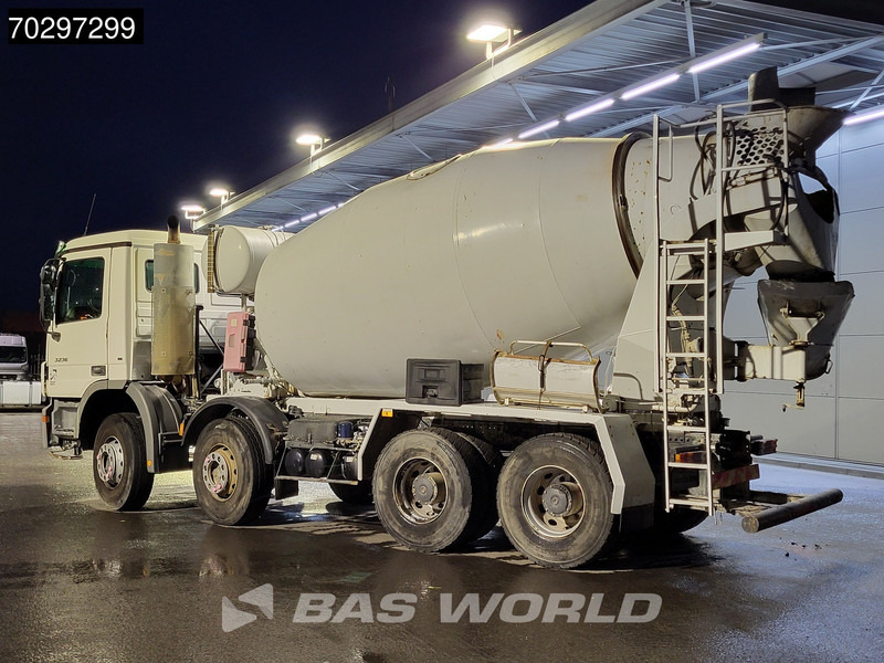 Mercedes-Benz Actros 3236 8X4 9m3 mixer Automatic Steelsuspension Euro 3 - Betongbil: bild 2 Mercedes-Benz Actros 3236 8X4 9m3 mixer Automatic Steelsuspension Euro 3 - Betongbil: bild 2