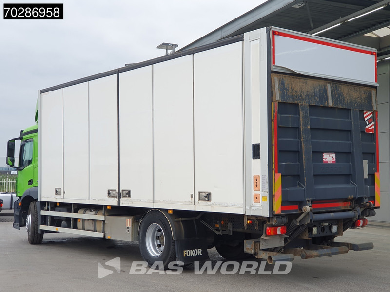 Mercedes-Benz Antos 1827 Antos 4X2 2000kg Ladebordwand Automatic Xenon Euro 6 - Lastbil med skåp: bild 2 Mercedes-Benz Antos 1827 Antos 4X2 2000kg Ladebordwand Automatic Xenon Euro 6 - Lastbil med skåp: bild 2