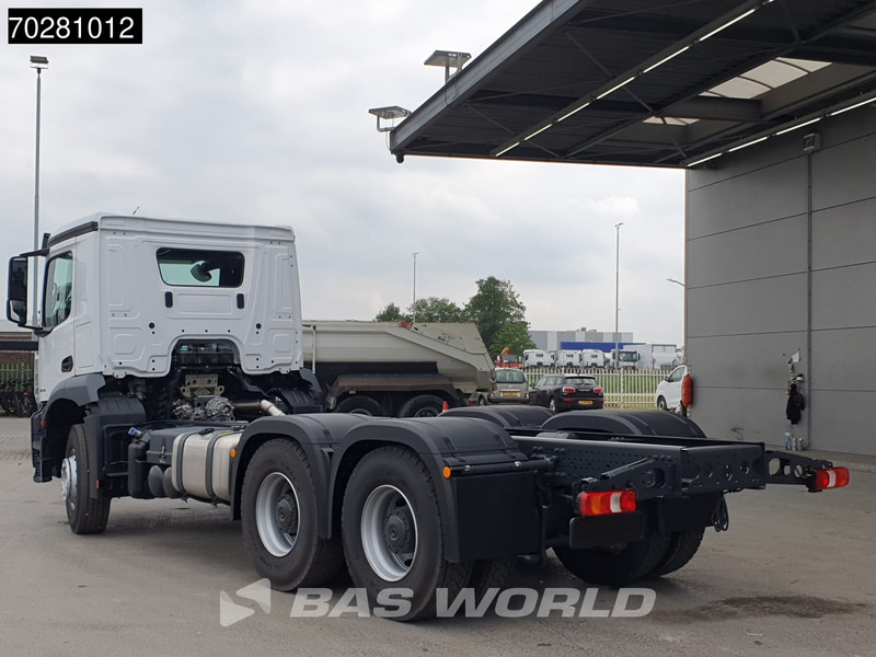Mercedes-Benz Arocs 2636 6X4 NEW chassis Flange PTO Big-Axle Steelsuspension Euro 6 - Chassi lastbil: bild 2 Mercedes-Benz Arocs 2636 6X4 NEW chassis Flange PTO Big-Axle Steelsuspension Euro 6 - Chassi lastbil: bild 2