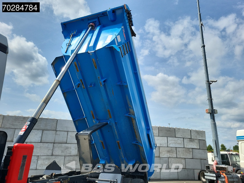 Mercedes-Benz Arocs 3243 8X4 16m3 tipper Big-Axle Steelsuspension Automatic Navi Euro 6 - Tippbil lastbil: bild 2 Mercedes-Benz Arocs 3243 8X4 16m3 tipper Big-Axle Steelsuspension Automatic Navi Euro 6 - Tippbil lastbil: bild 2