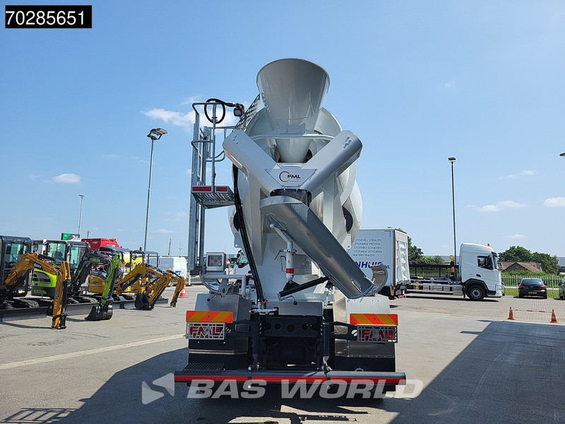 Mercedes-Benz Arocs 3743 8X4 NEW! 10m3 Mixer Big-Axle Steelsuspension Automatic Euro 6 - Betongbil: bild 3 Mercedes-Benz Arocs 3743 8X4 NEW! 10m3 Mixer Big-Axle Steelsuspension Automatic Euro 6 - Betongbil: bild 3