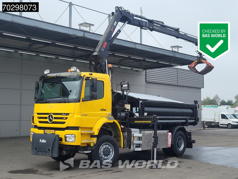 Mercedes-Benz Axor 2124 Axor 4X4 8m3 Tipper HIAB 122 B-2 HIDUO Crane Steel suspension Automatic Big-Axle Euro 5 - Tippbil lastbil, Kranbil: bild 1 Mercedes-Benz Axor 2124 Axor 4X4 8m3 Tipper HIAB 122 B-2 HIDUO Crane Steel suspension Automatic Big-Axle Euro 5 - Tippbil lastbil, Kranbil: bild 1