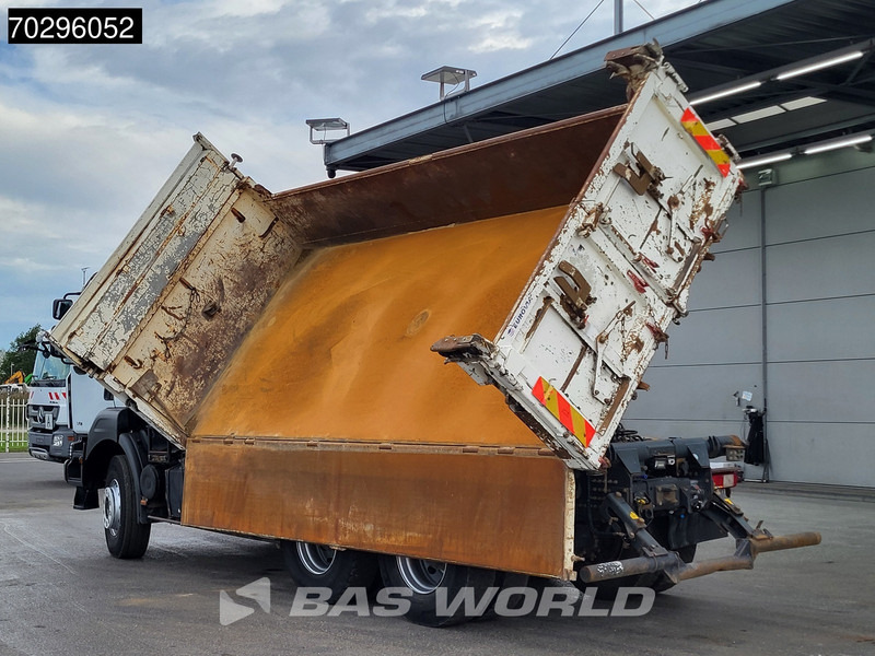 Renault Kerax 370 6X4 Palfinger PK15500 Crane Kran 2-side Tipper Retarder Manual Euro 4 - Tippbil lastbil, Kranbil: bild 2 Renault Kerax 370 6X4 Palfinger PK15500 Crane Kran 2-side Tipper Retarder Manual Euro 4 - Tippbil lastbil, Kranbil: bild 2