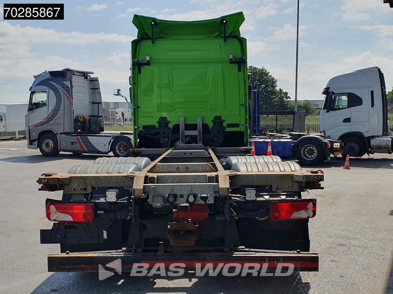 Scania R520 R 6X2 BDF Retarder Lift-axle Automatic LED ACC Euro 6 - Containerbil/ Växelflak lastbil: bild 3 Scania R520 R 6X2 BDF Retarder Lift-axle Automatic LED ACC Euro 6 - Containerbil/ Växelflak lastbil: bild 3