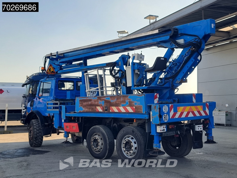 Unimog U2450L 6X6 Unimog Engin EGI TP 226 hubarbeitsbühne Manual Euro 2 - Kranbil: bild 2 Unimog U2450L 6X6 Unimog Engin EGI TP 226 hubarbeitsbühne Manual Euro 2 - Kranbil: bild 2