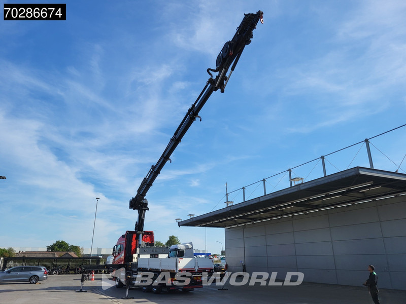 Volvo FH16 650 FH16 8X2 HMF 7020K-RCS Crane + Fly-Jib Lift+Steering-Axle Navi LED ACC Euro 6 - Flakbil, Kranbil: bild 2 Volvo FH16 650 FH16 8X2 HMF 7020K-RCS Crane + Fly-Jib Lift+Steering-Axle Navi LED ACC Euro 6 - Flakbil, Kranbil: bild 2
