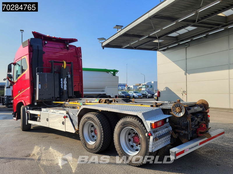 Volvo FH16 700 FH16 6X4 Full Air 20t Hook Xenon Euro 5 - Lastväxlare lastbil: bild 3 Volvo FH16 700 FH16 6X4 Full Air 20t Hook Xenon Euro 5 - Lastväxlare lastbil: bild 3
