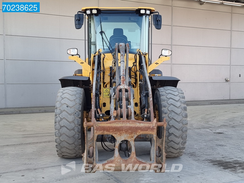 Volvo L90 H QUICK COUPLER - DUTCH MACHINE - Hjullastare: bild 2 Volvo L90 H QUICK COUPLER - DUTCH MACHINE - Hjullastare: bild 2
