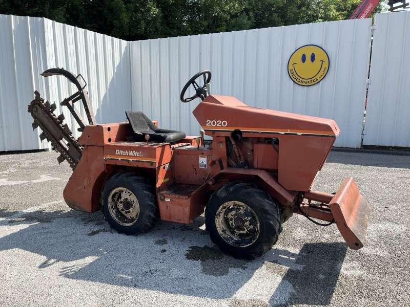 DITCH WITCH 2020K - Kedjegrävare: bild 1 DITCH WITCH 2020K - Kedjegrävare: bild 1