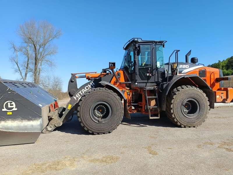 Hitachi ZW220-7 - Hjullastare: bild 1 Hitachi ZW220-7 - Hjullastare: bild 1