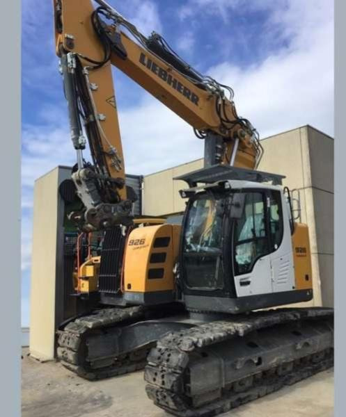 Liebherr R926 COMPACT - Bandgrävare: bild 1 Liebherr R926 COMPACT - Bandgrävare: bild 1