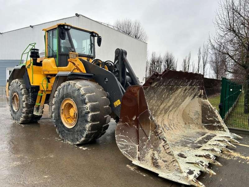 Volvo L220H - Hjullastare: bild 1 Volvo L220H - Hjullastare: bild 1