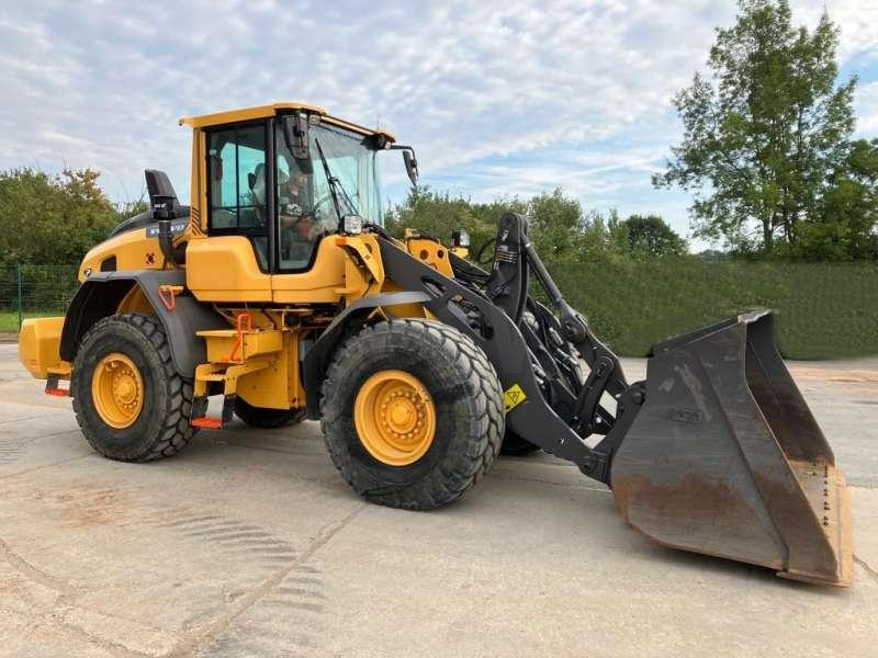Volvo L90H - Hjullastare: bild 1 Volvo L90H - Hjullastare: bild 1
