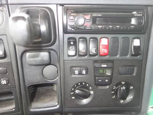 Tankbil Scania R380 6X2 19200 LITER TANK,MANUAL GEARBOX: bild 12
