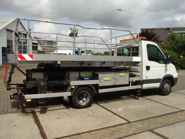 Iveco Daily 40C15 SKY WORKER PLATFORM - Transportbil: bild 3 Iveco Daily 40C15 SKY WORKER PLATFORM - Transportbil: bild 3